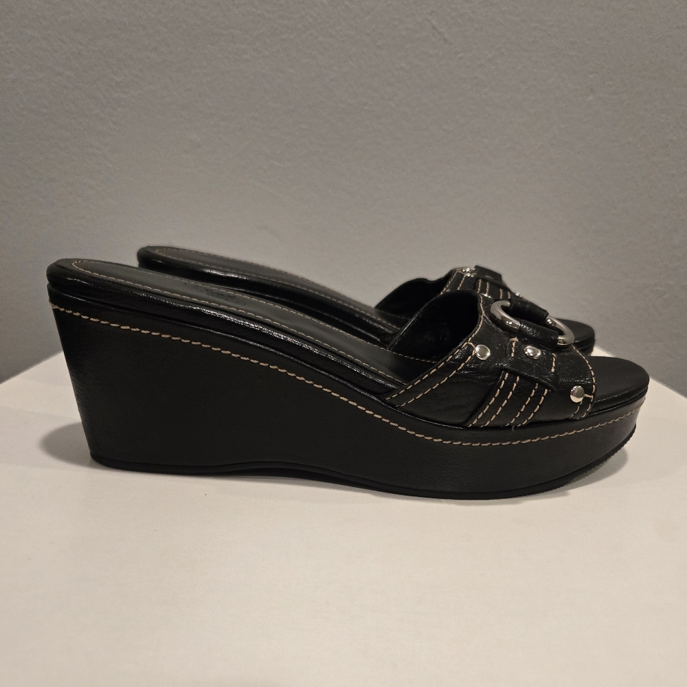 Vintage Coach Janeesa Wedge Sandal Size 8